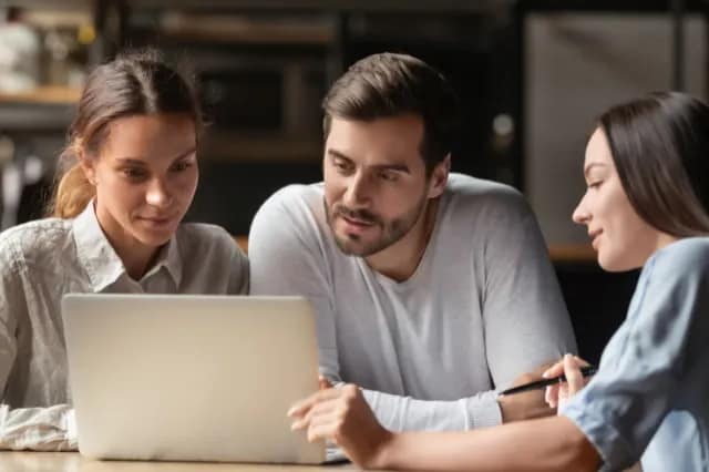 Reviewing home equity loan options in Australia with expert guidance Reviewing home equity loan options in Australia with expert guidance