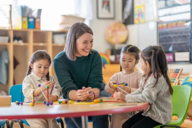 Government Grants for Teachers Buying Their First Home