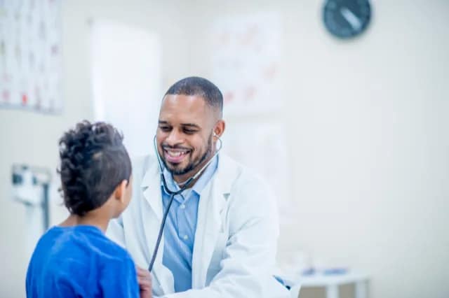 Mortgage Broker vs Bank for Doctors_ Which Is Better